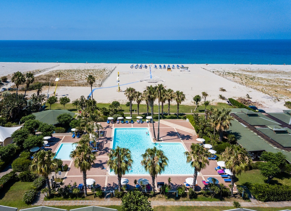 Le Dune Beach Club 41/45