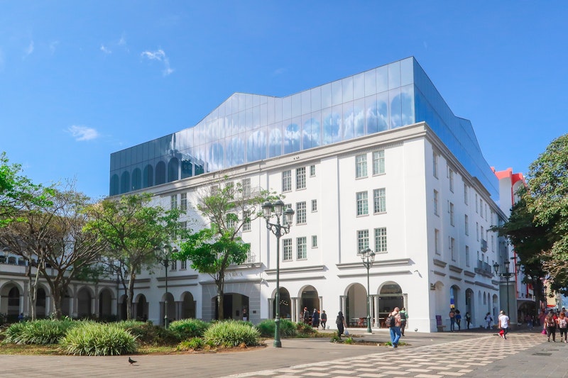 Gran Hotel Costa Rica Curio Collection by Hilton 4/48