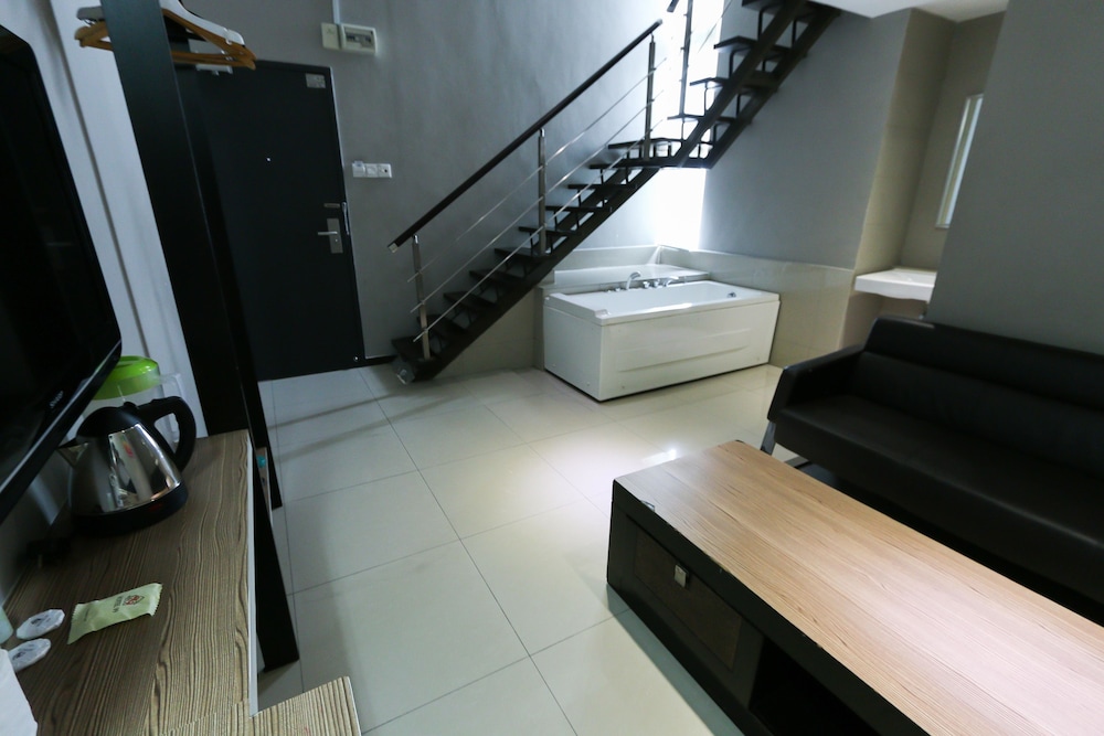 Hotel 99 - Bandar Botanik Klang 30/65