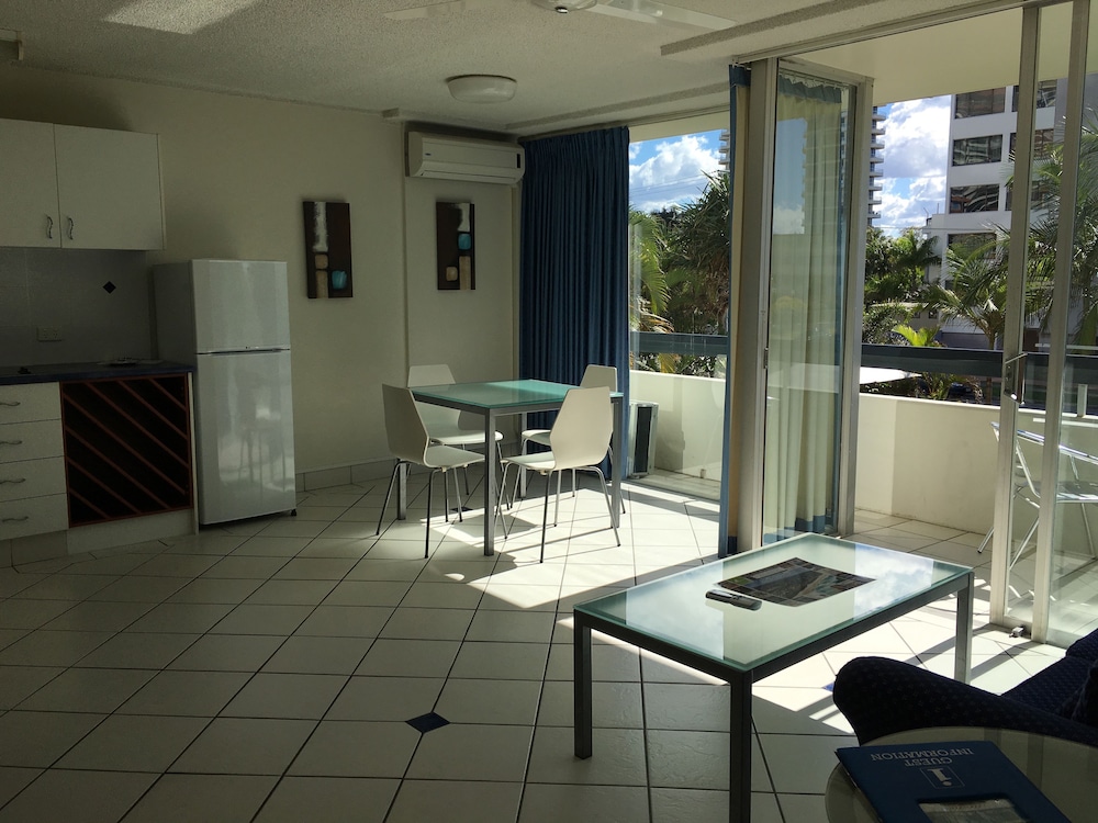 HI HO BEACH APARTMENTS 47/69