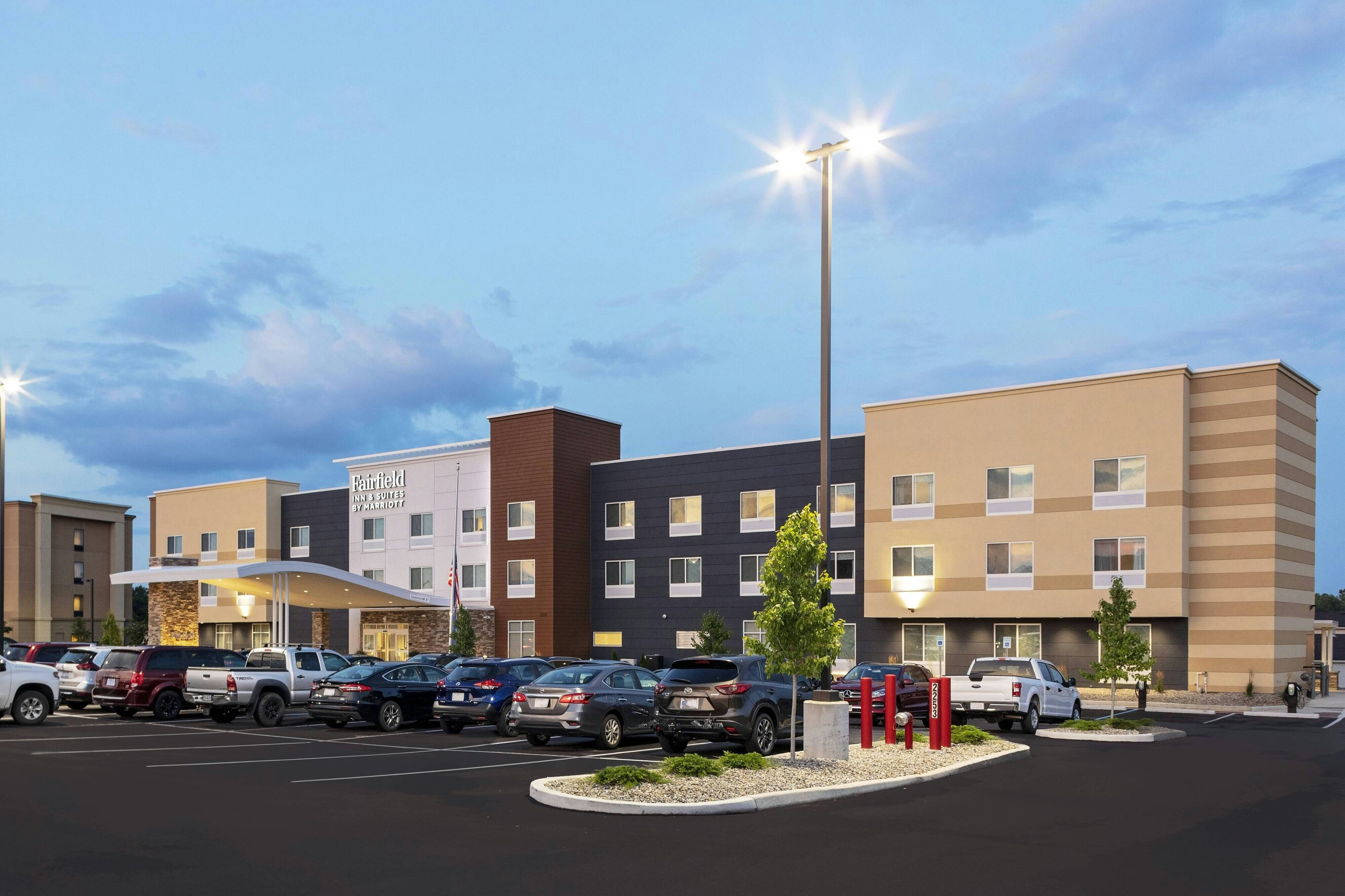 Fairfield Inn & Suites By Marriott Indianapolis Greenfield 9/9