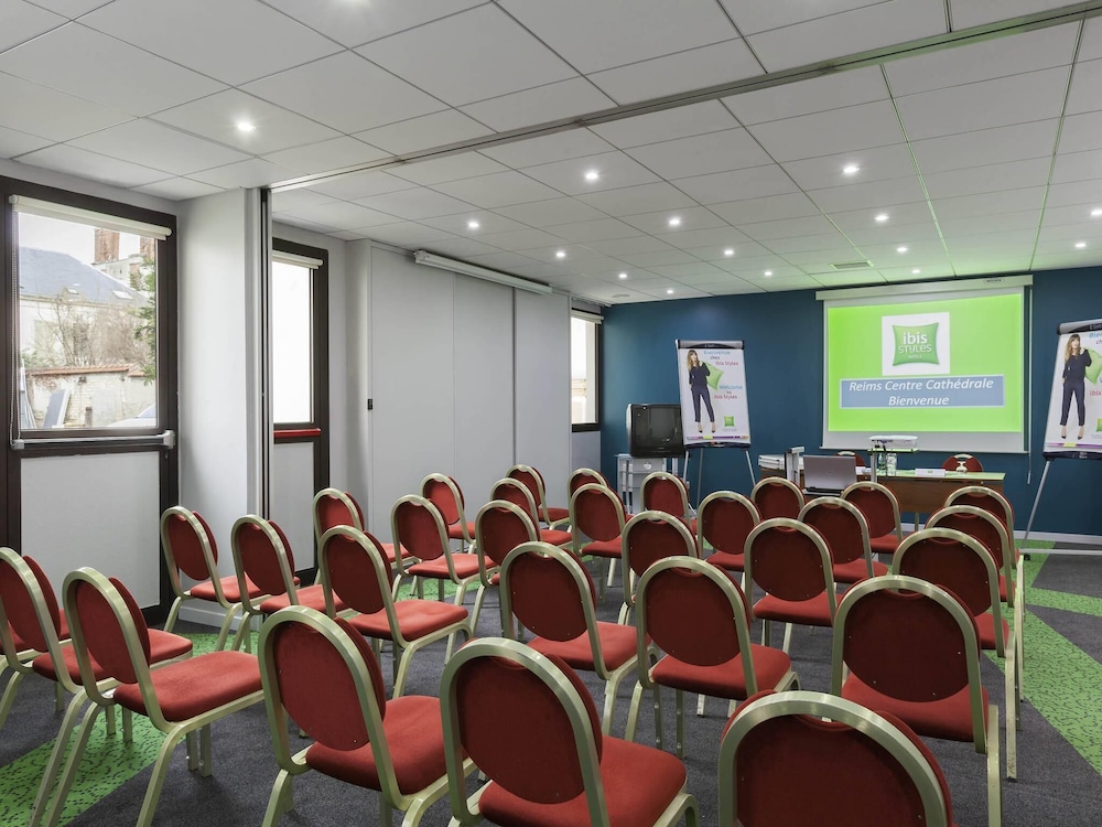 Ibis Styles Reims Centre Cathedrale 54/66