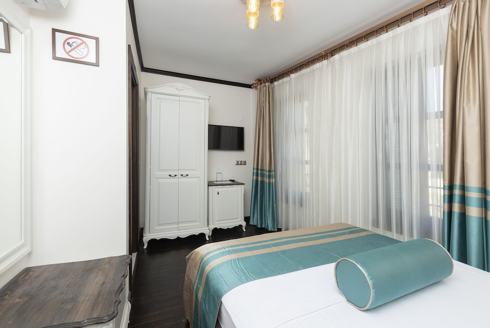 Marina Foca Hotel 19/50