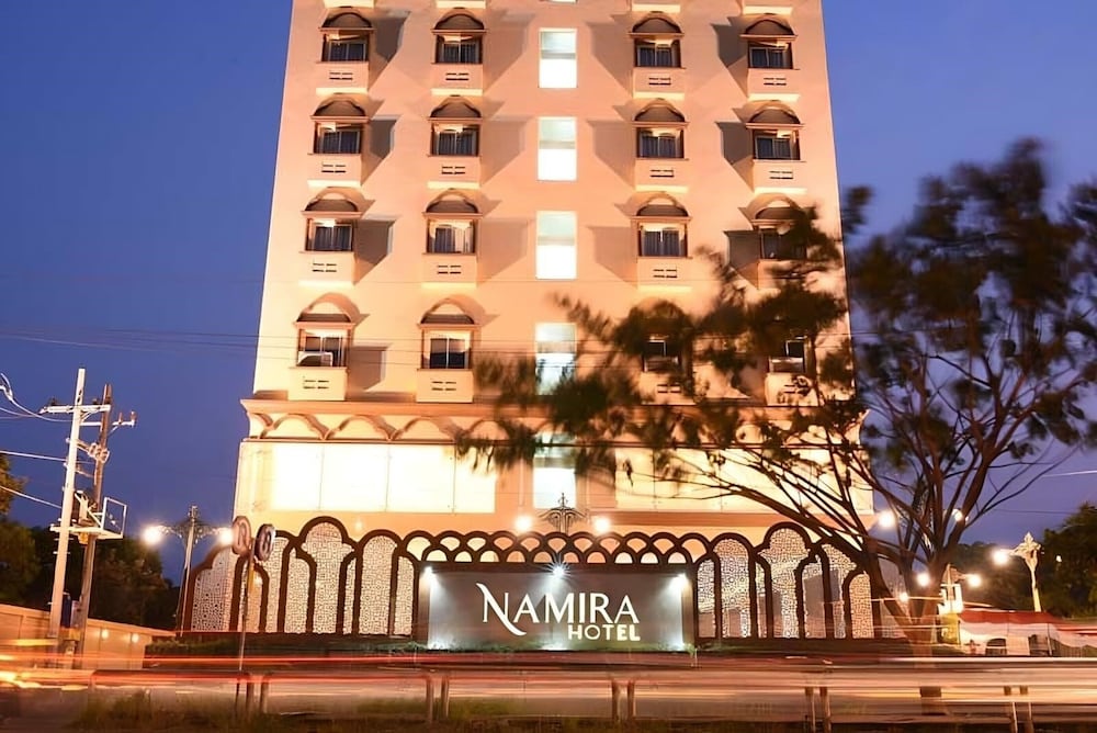 Namira Syariah Surabaya Hotel 2/39