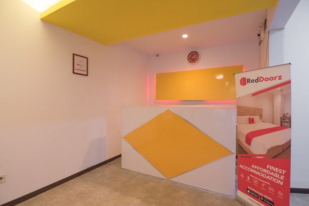 Reddoorz Near Itc Mangga Dua 28/37