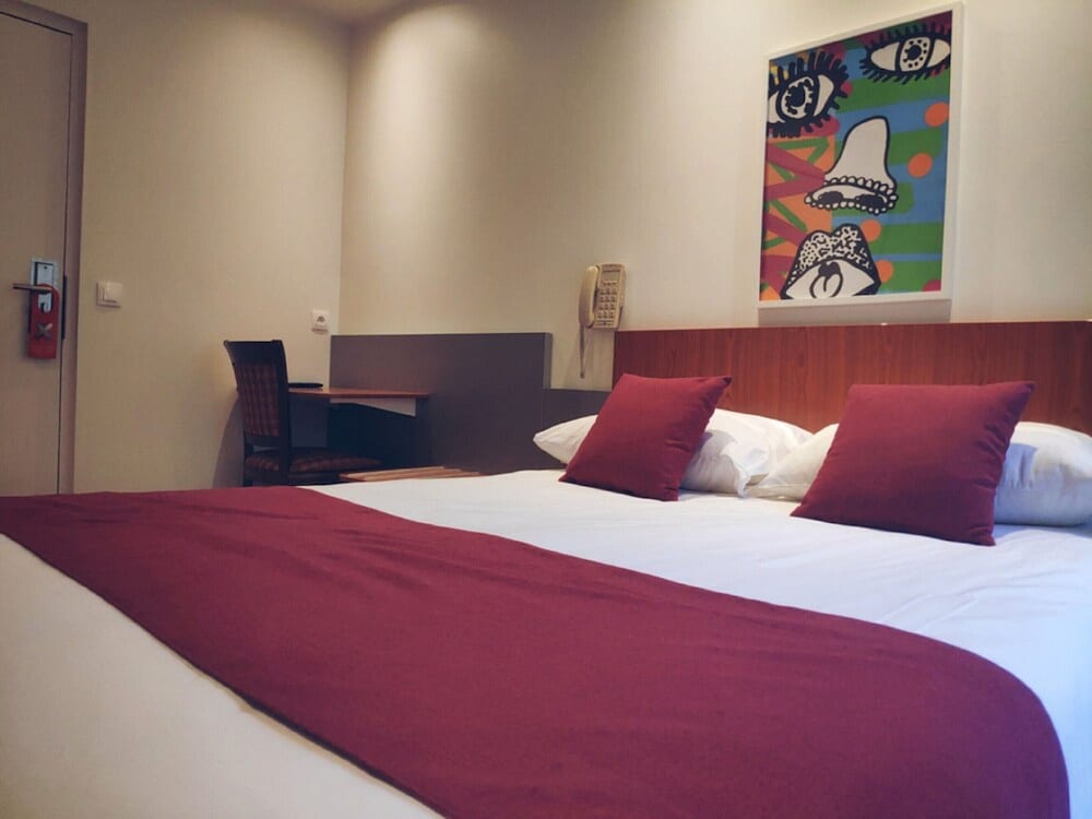 Standard, Double Bed