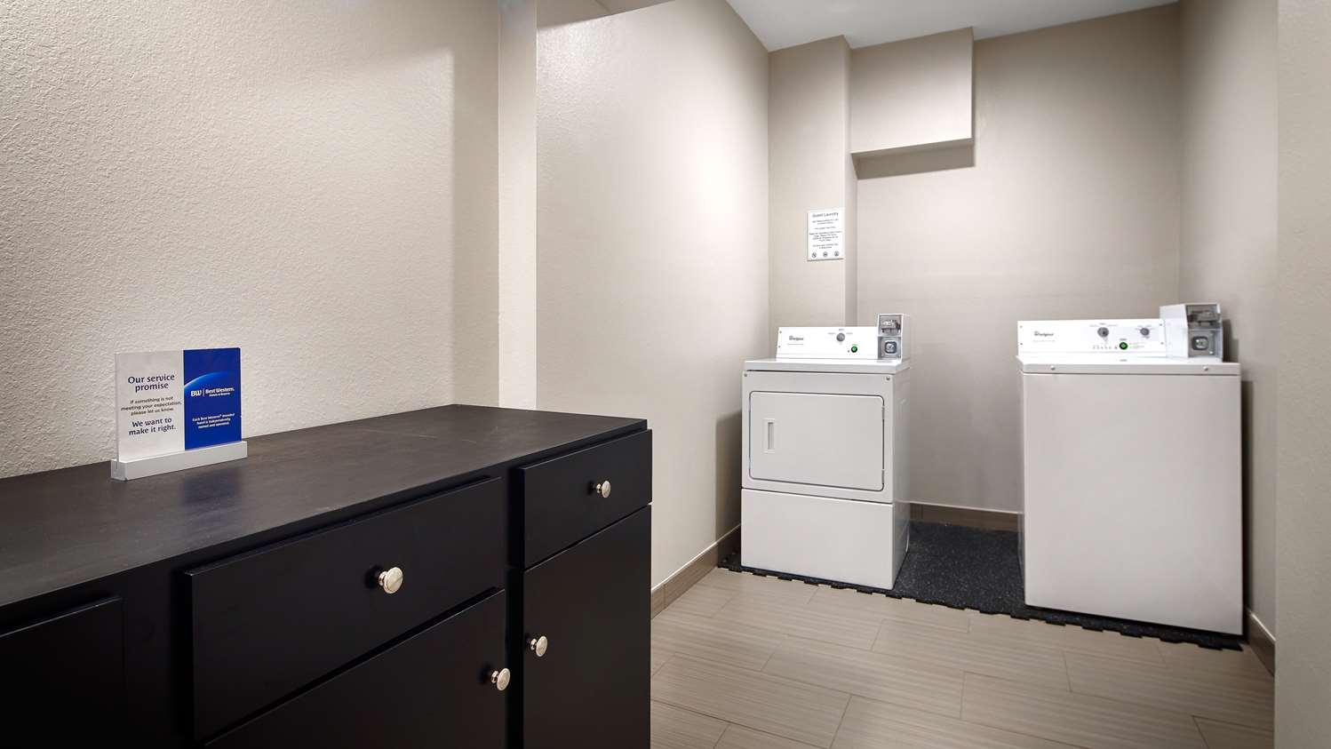 Best Western Plus Hardeeville Inn & Suites 4/10