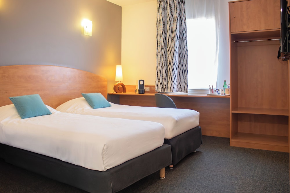 Inter Hotel Plume Hotel 6/50