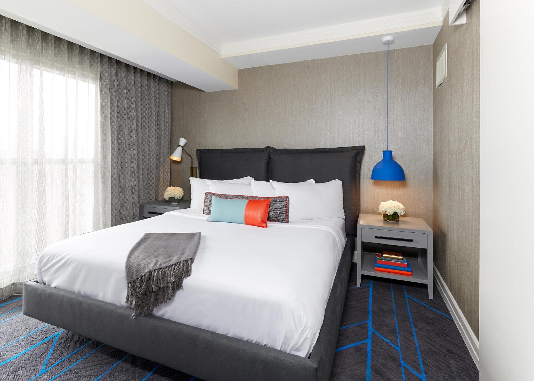 1 Bedroom, Midtown, Suite