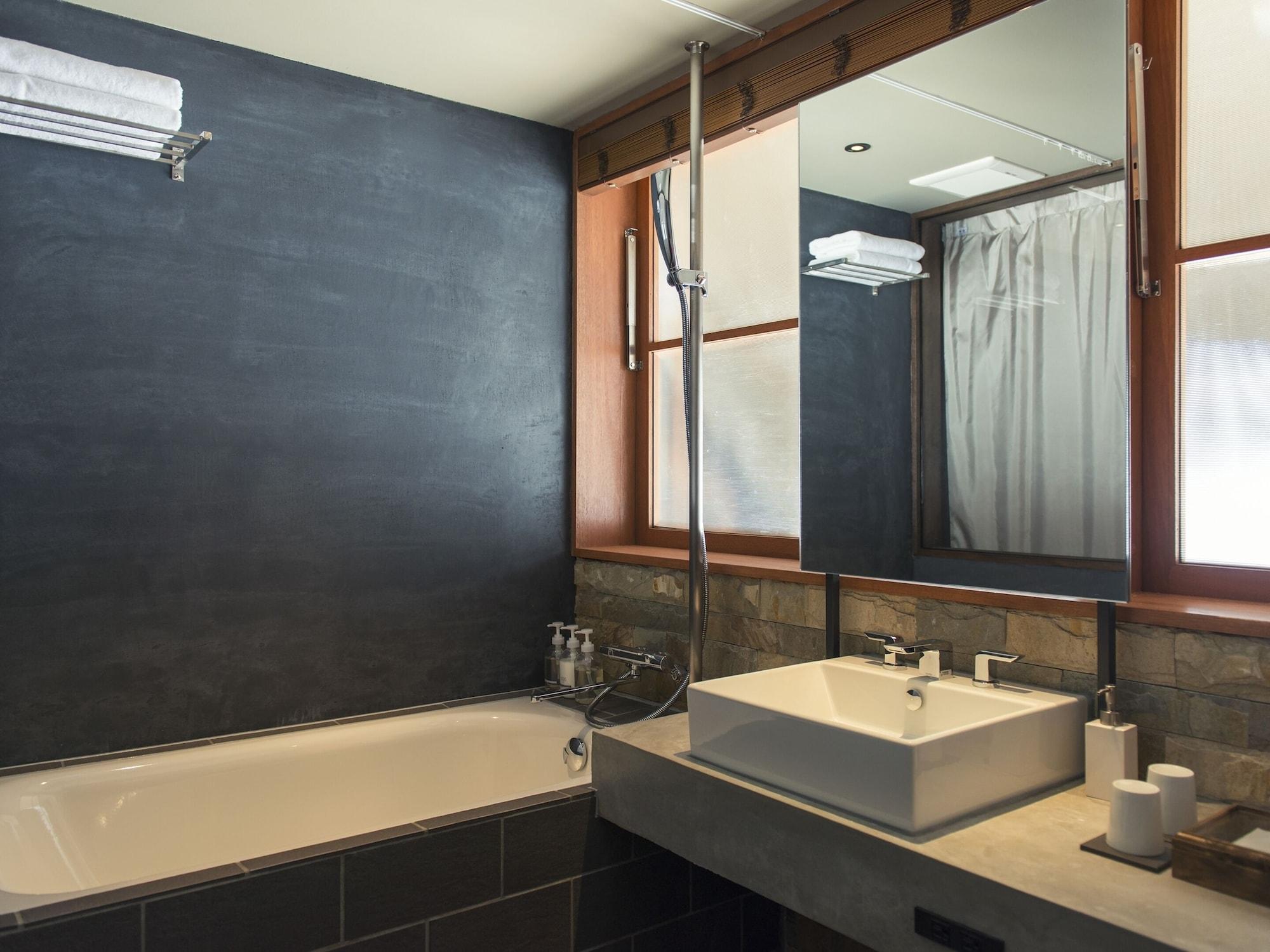 Onomichi U2 Hotel Cycle 75/78