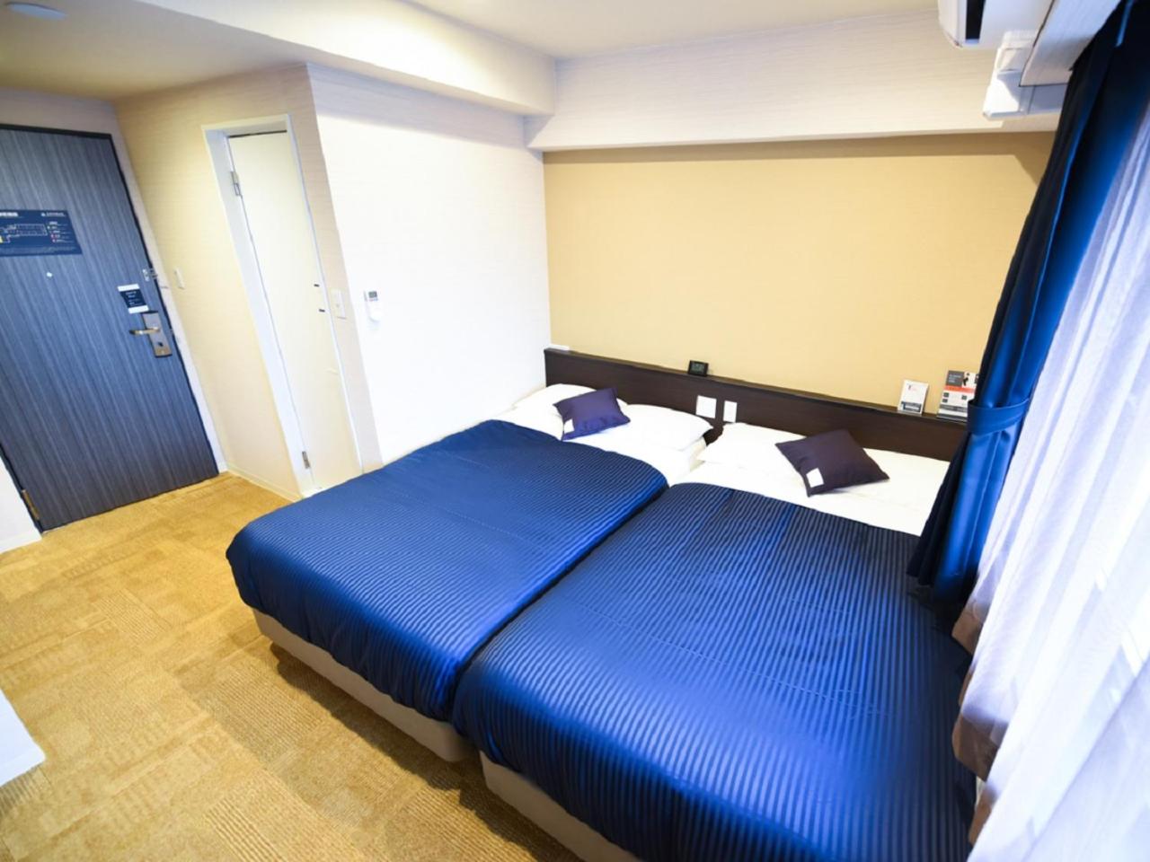 Semi Room, Twin Beds, 2 Semi Double Beds