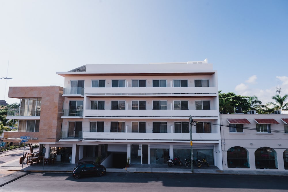 Antera Hotel and Residences in PLAYA DEL CARMEN