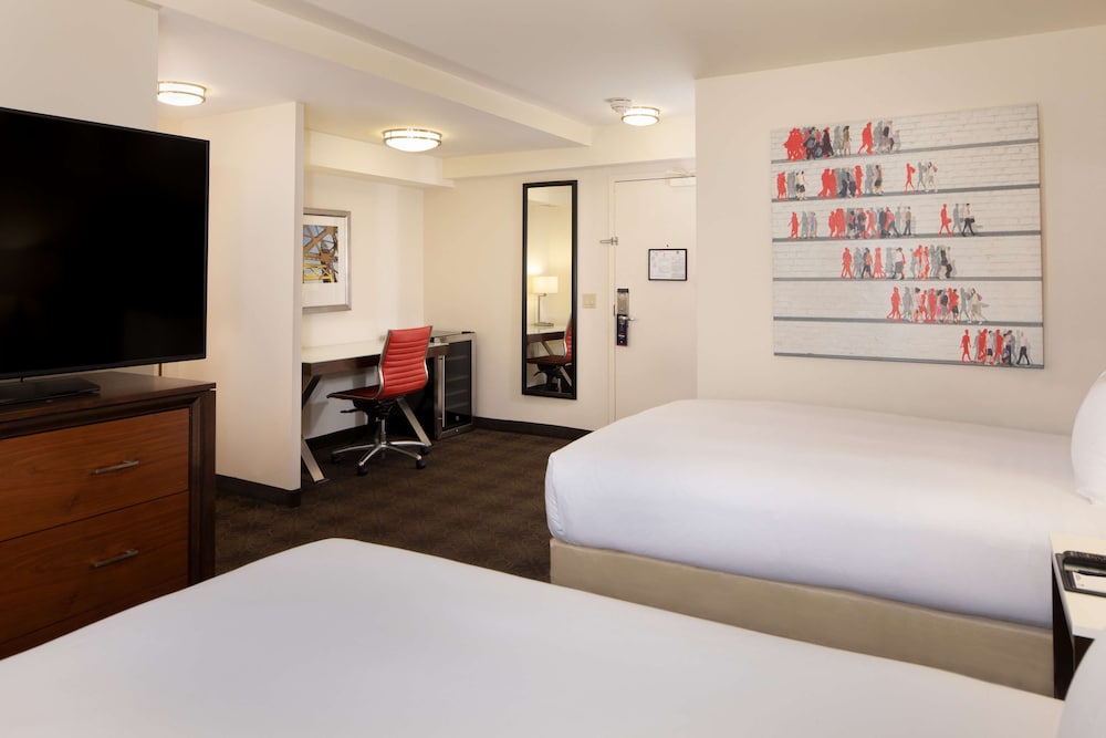 DoubleTree by Hilton Hotel & Suites Pittsburgh Downtown 29/81