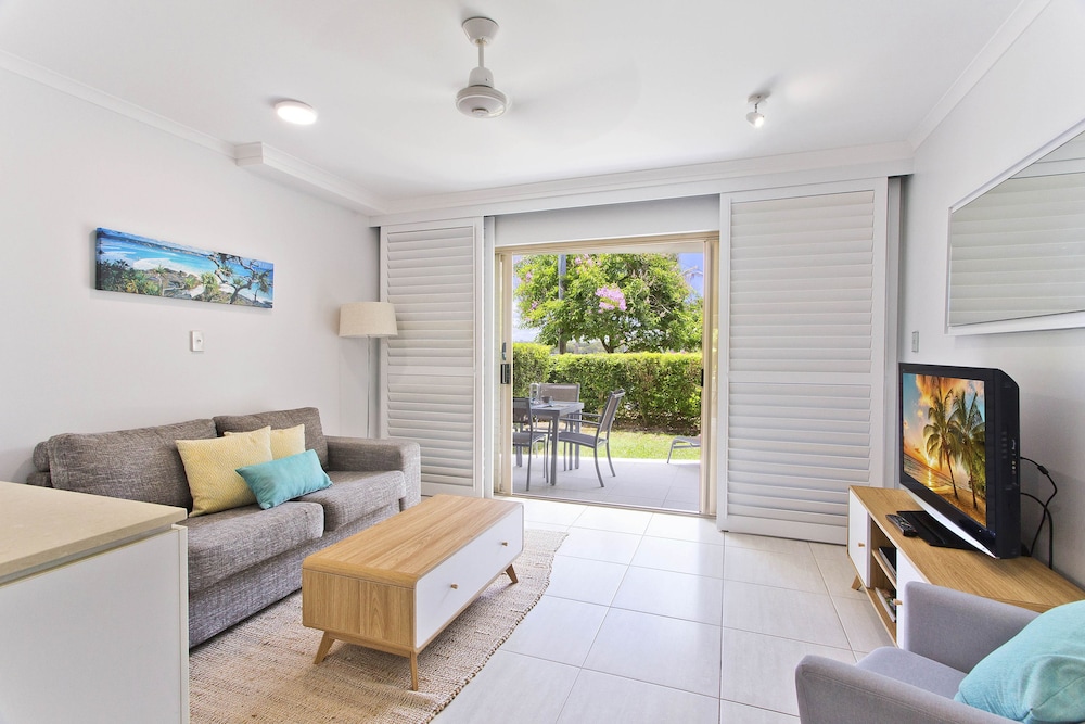 OFFSHORE NOOSA RESORT 48/78