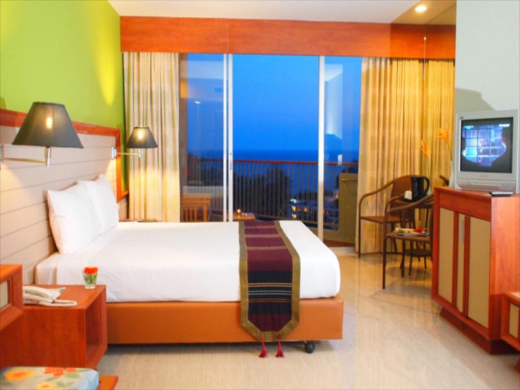 Superior, Double or Twin Bed