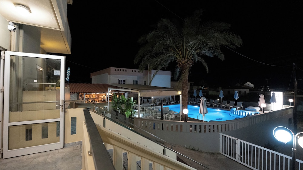 Hotel Amaryllis photo5