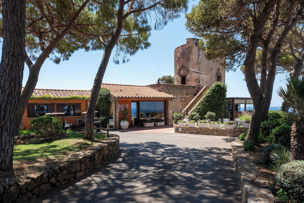 Hotel Torre Di Calapiccola 71/74