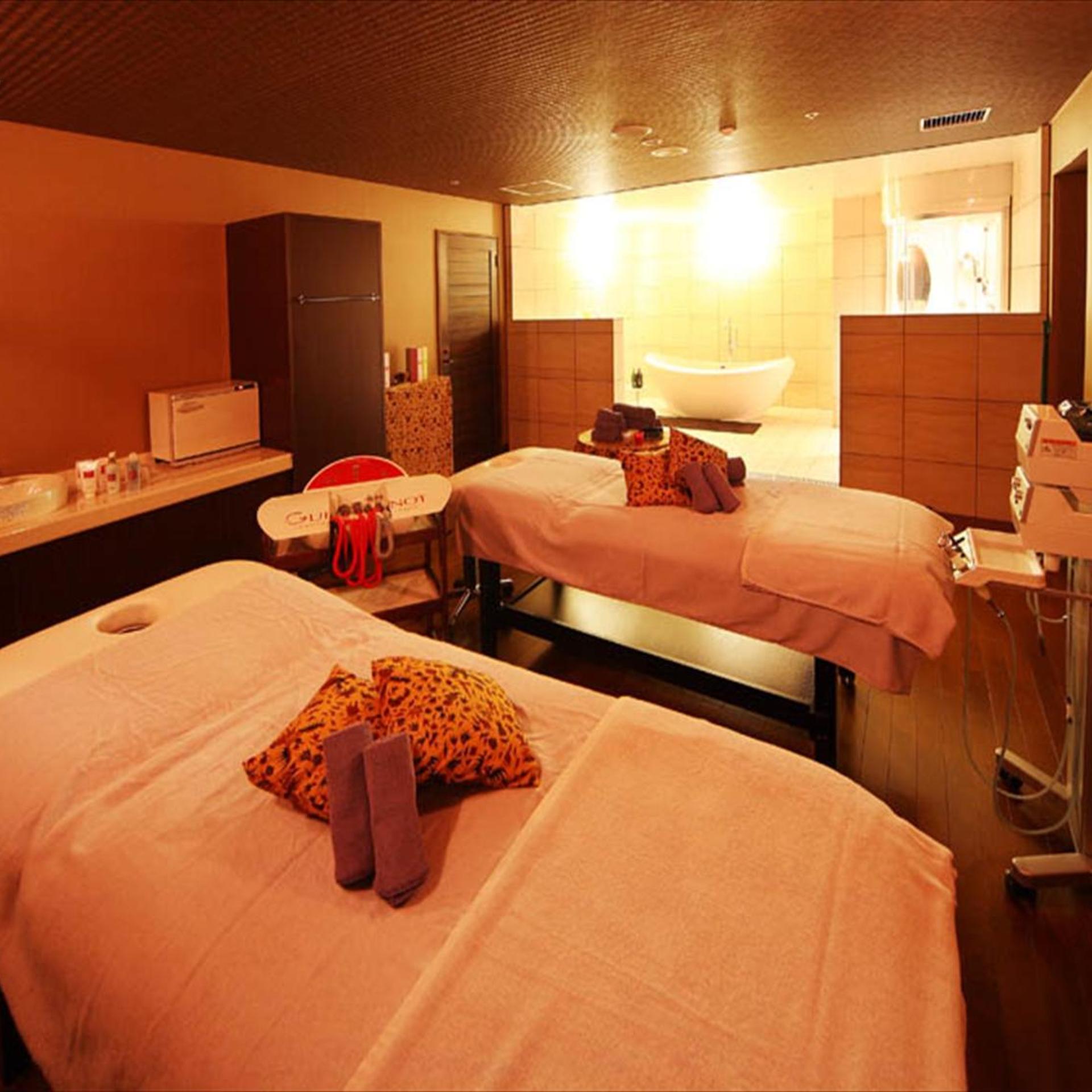 Hotel Amandi 10/50