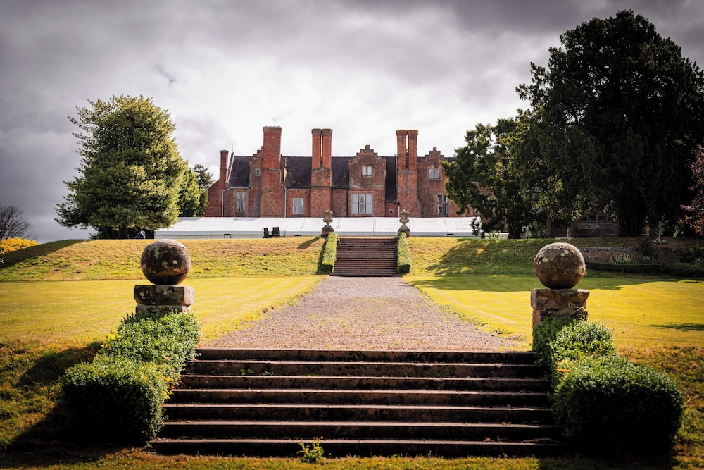 Grafton Manor 35/42