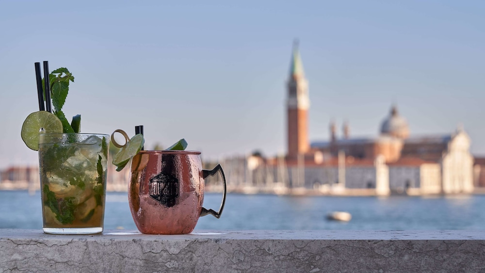 Hotel Savoia e Jolanda, WorldHotels Elite 62/66