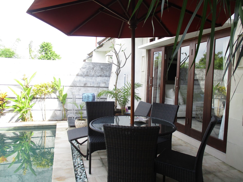 VILLA DENCARIK 19/25