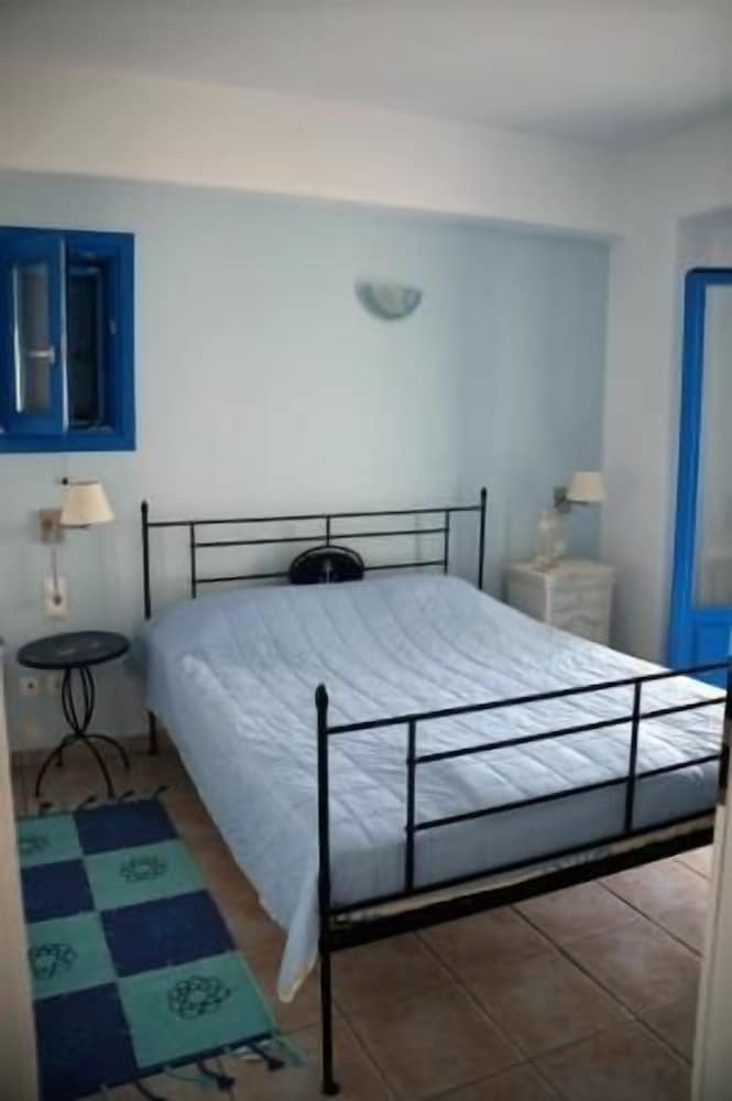2 BEDROOMS, VILLA, SEA VIEW