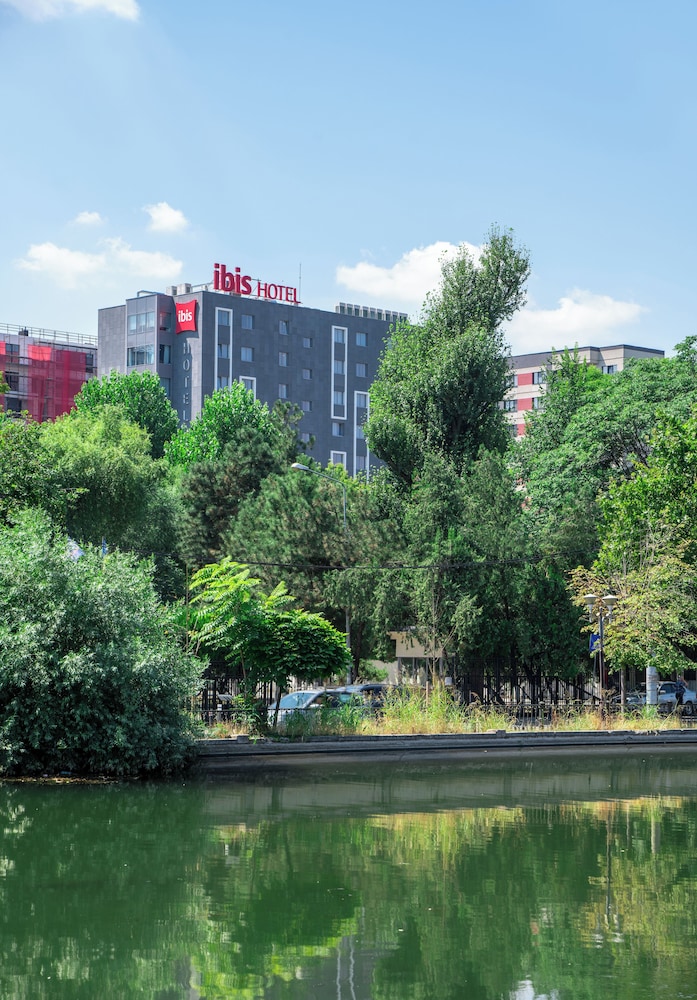 ibis Bucharest Politehnica 37/41