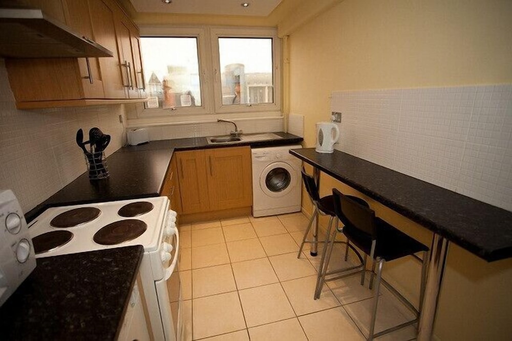 Victoria Centre Apartments &amp; Annexe 37/50