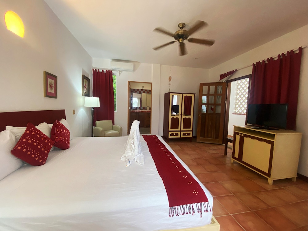 Zihil Ha Hotel 20/29