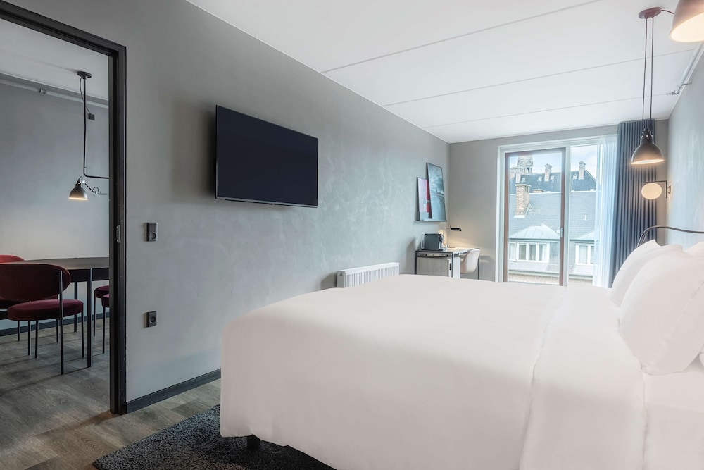 Radisson Red Aarhus 17/76