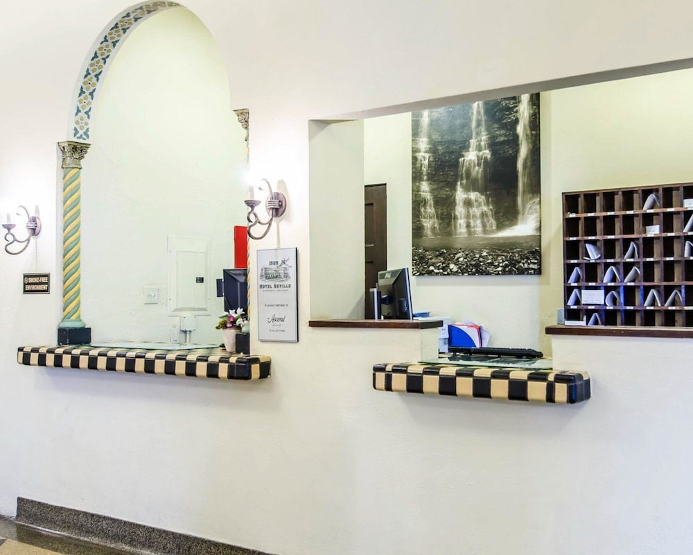 Hotel Seville 20/49