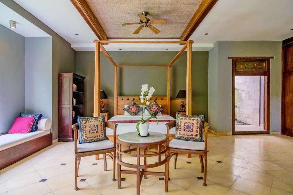 Villa Beji Indah 30/50
