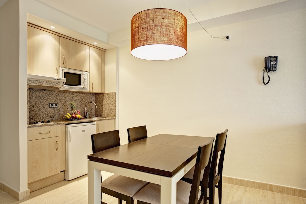 Grupotel Alcudia Suite 36/50