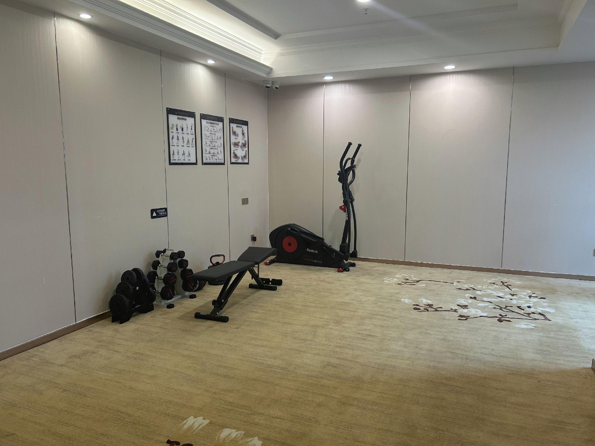 Vienna International Hotel (Shenzhen Guanlan Huanguan South Road) 26/45