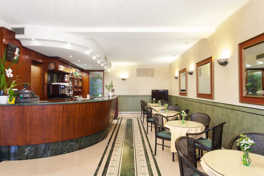 Hotel Gambara 22/29