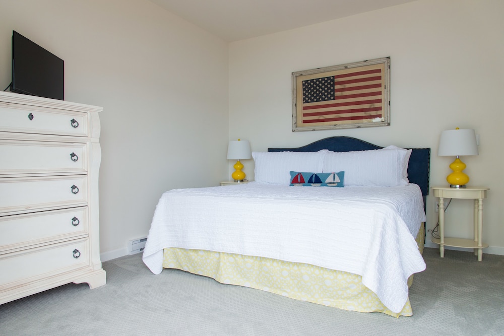 Linekin Bay Resort 28/76