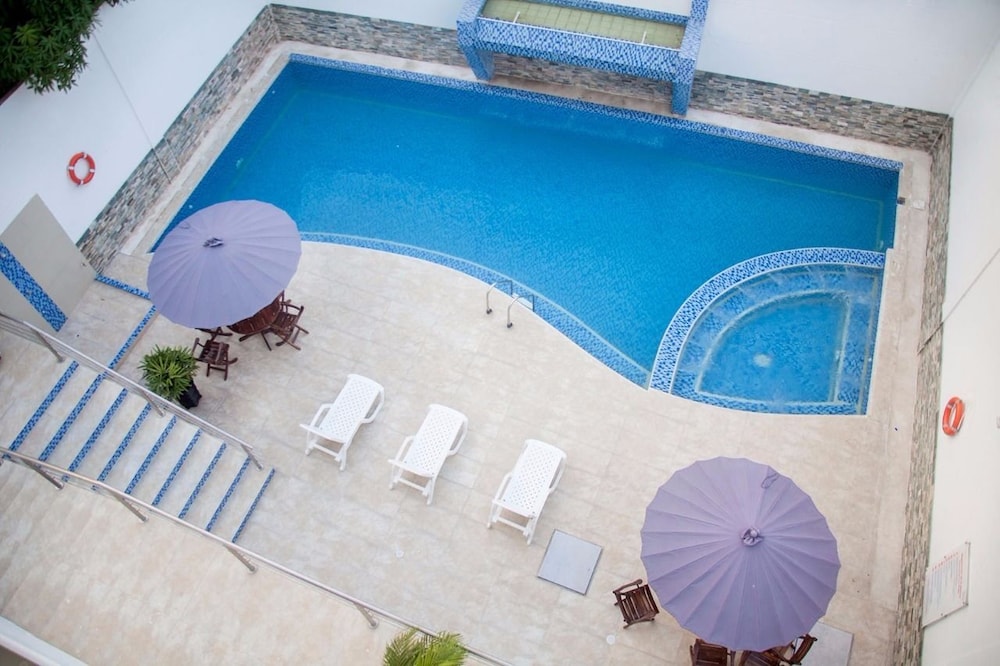 Hotel Altamar 2/40