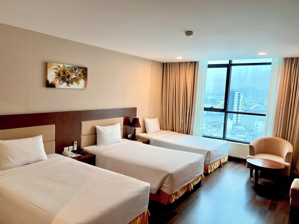 Muong Thanh Grand Da Nang Hotel 14/63