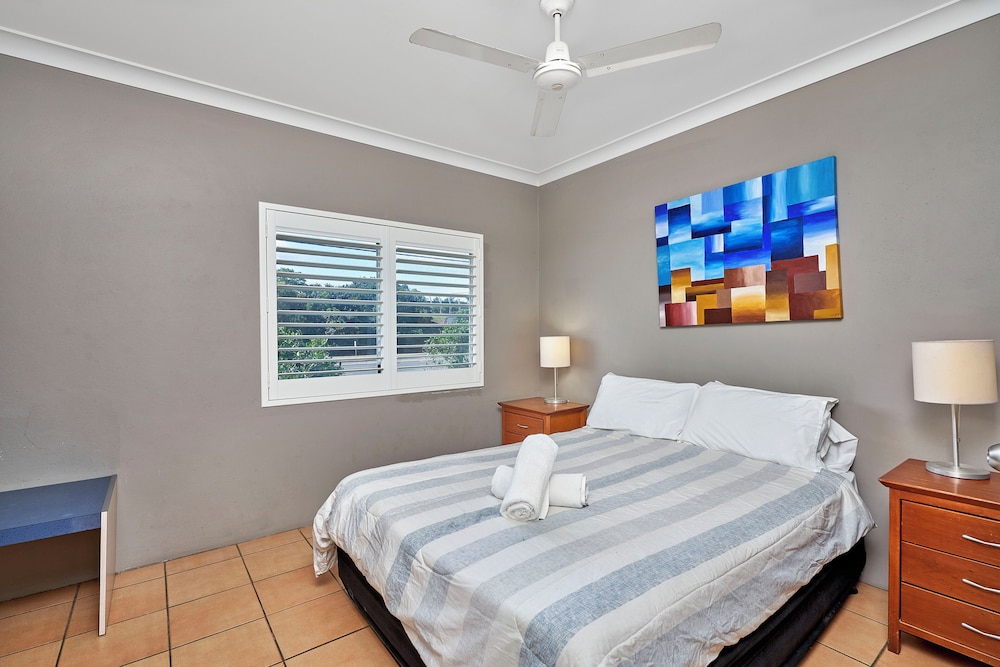 2 BEDROOMS, APARTMENT