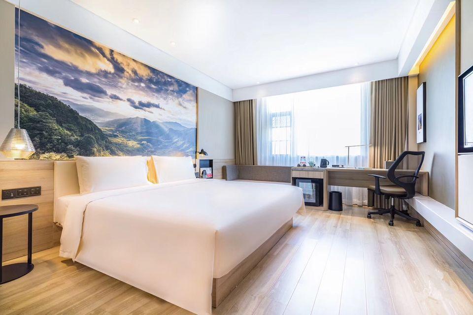 Jimu, Double Bed