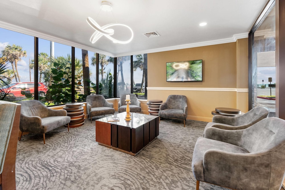Beachfront Palms Resort Galveston, an Ascend Collection Hotel 30/43