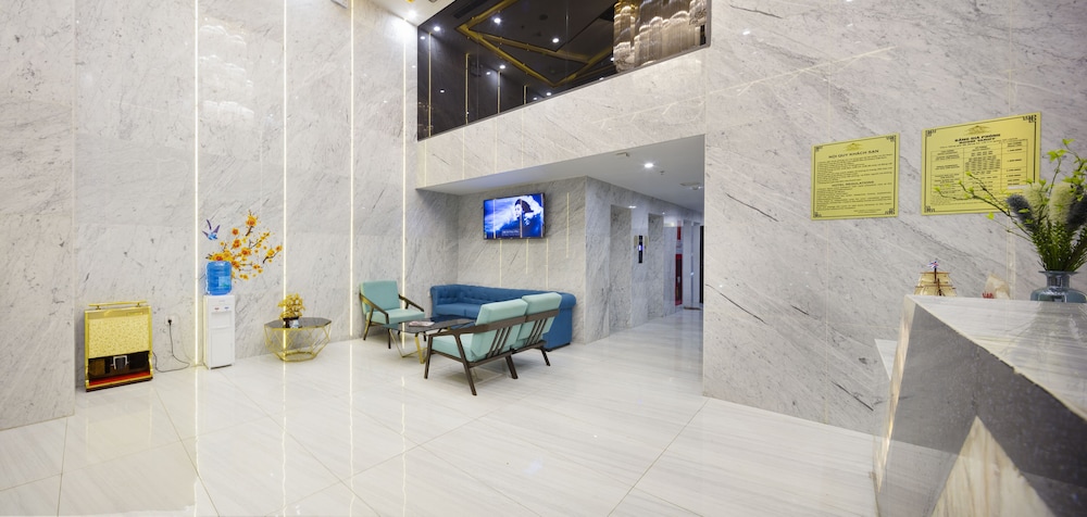 Crown Hotel Nha Trang 2/36