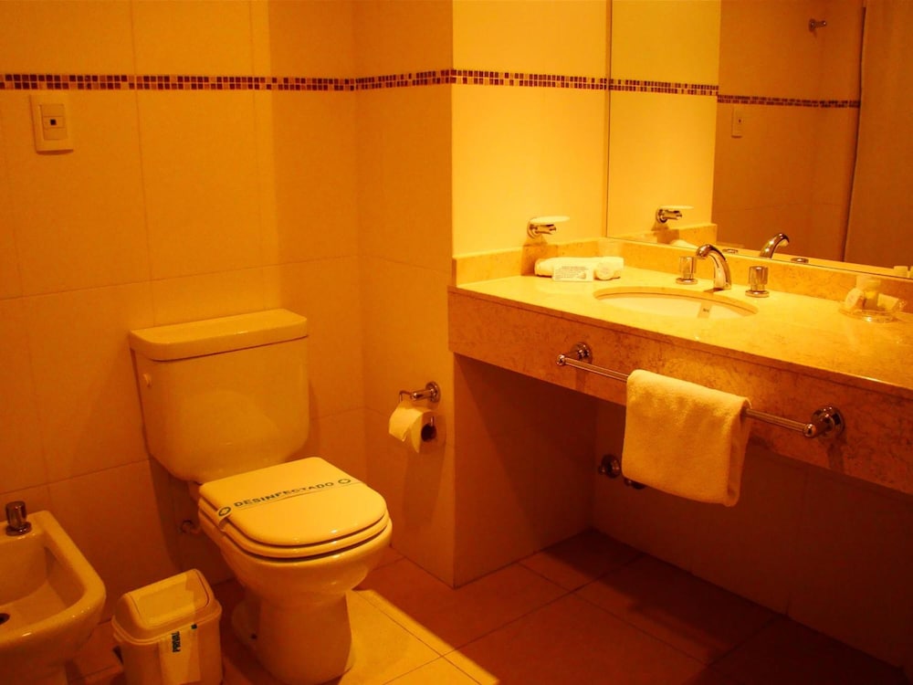 Gran Hotel Continental 49/50