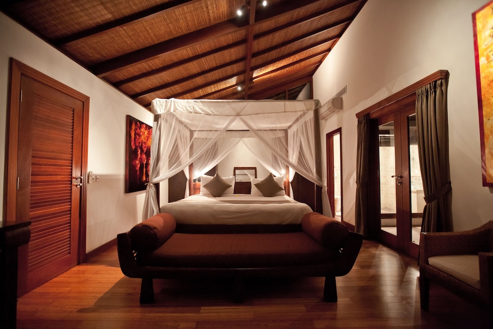 Villa Casis by Nagisa Bali 54/68