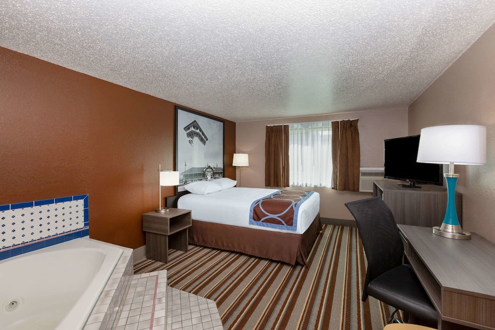Super 8 by Wyndham North Platte 10/37