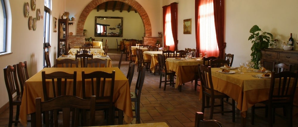 Don Giovanni Hotel 18/36