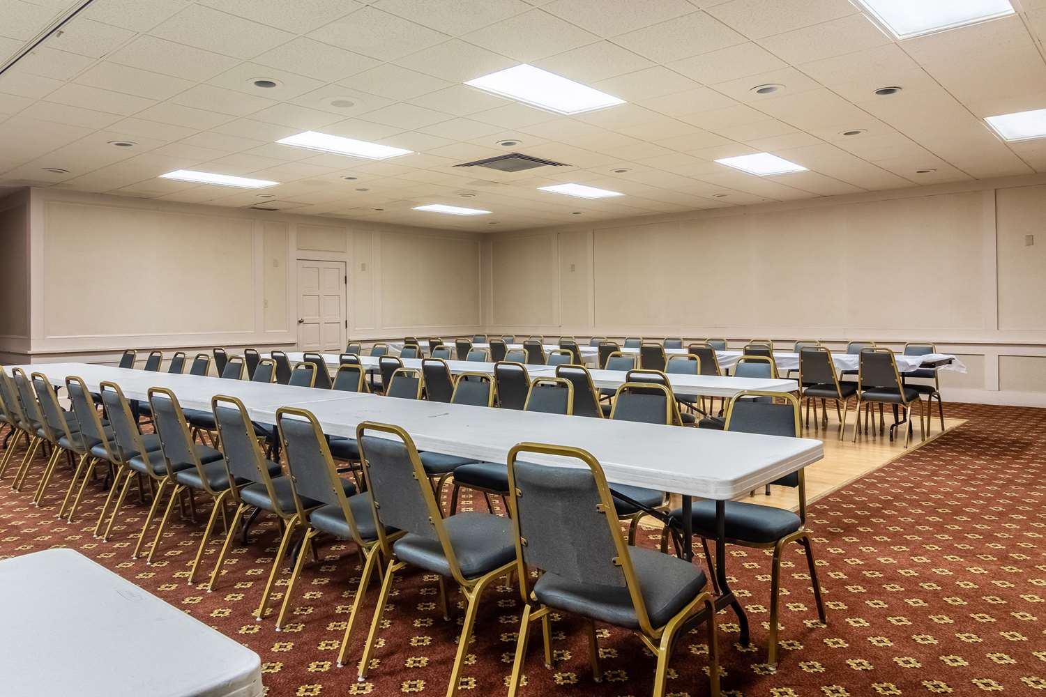 Quality Inn & Suites Indiana South 42/48