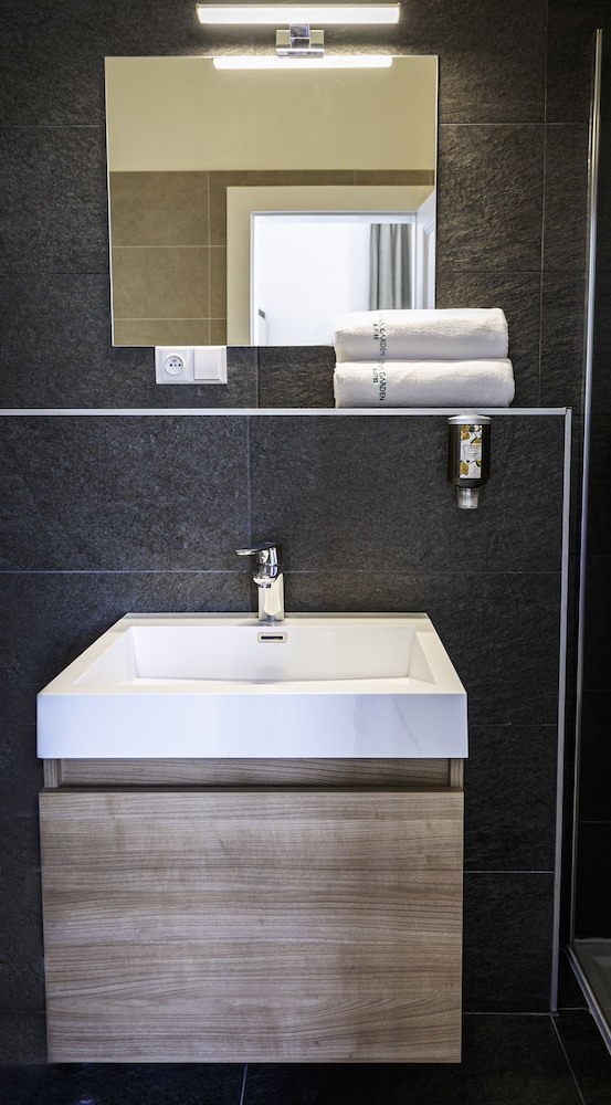 Letna Garden Suites 61/66
