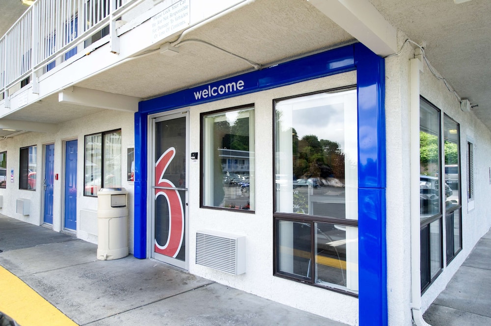 Motel6 Seattle, WA - Airport 34/47