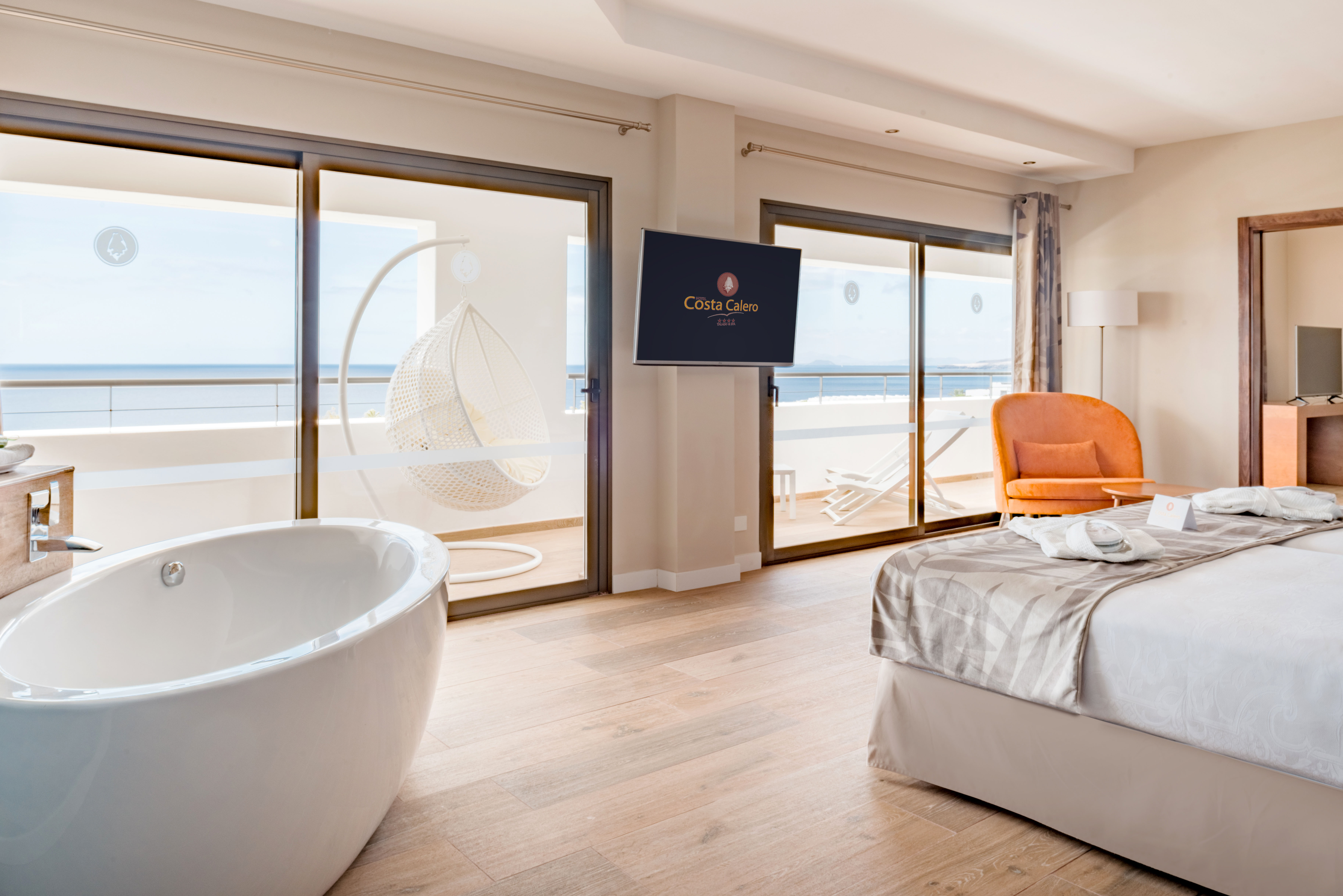 1 Bedroom, Select, Suite، Hotel Costa Calero Thalasso Spa 2/2